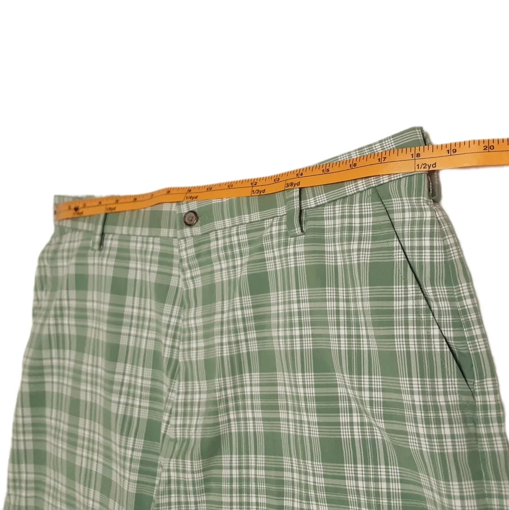 Izod Plaid Golf Shorts Mens 36W